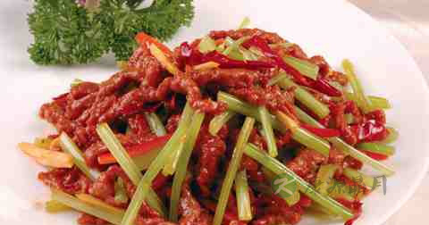 香芹炒牛肉的营养价值