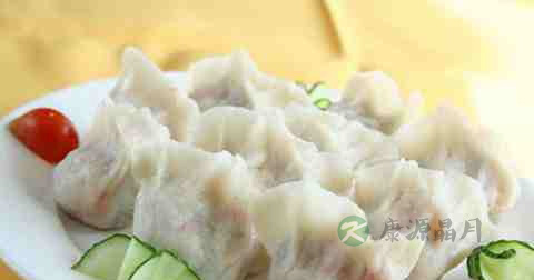 白菜猪肉饺什么时候放调料