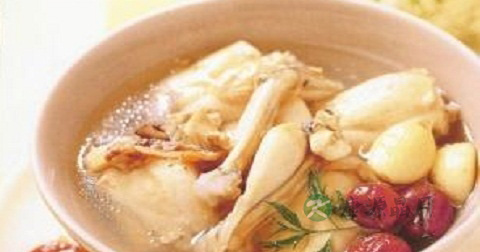 田鸡汤放什么材料好