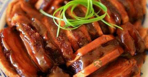 做芋头扣肉放什么调料