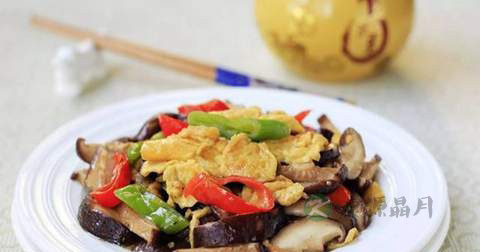香菇炒鸡蛋什么时候放调料
