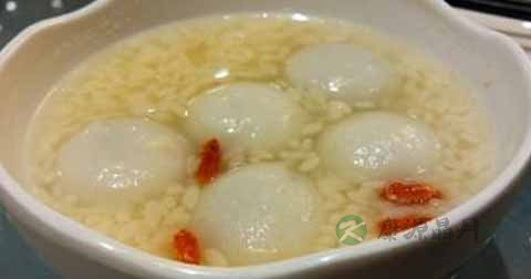 汤圆里的芝麻馅怎么调
