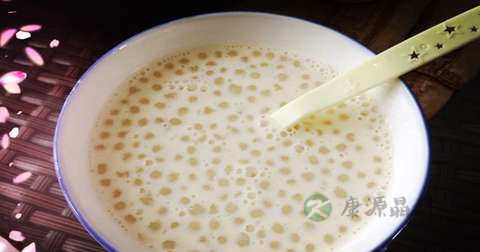 椰汁西米露什么时候放调料