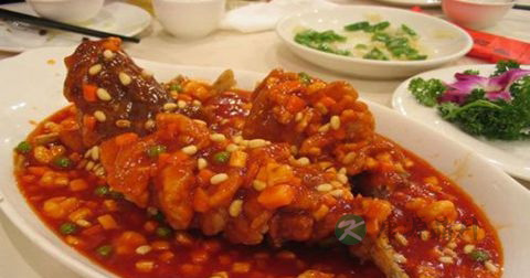 糖酥鲤鱼什么时候放调料