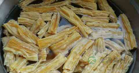 腐竹跟什么菜炒好吃