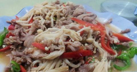 金针菇炒肉什么时候放调料