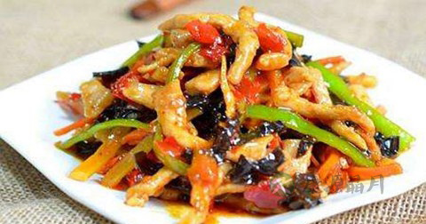 鱼香肉片什么时候放调料