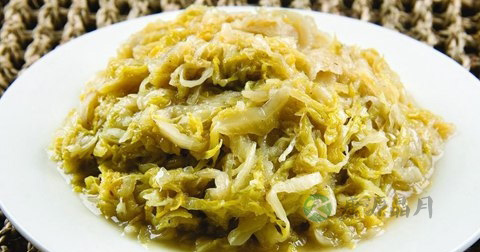 烩酸菜的营养价值