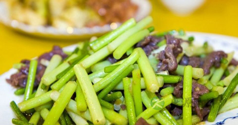 蒜苗炒牛肉的营养价值