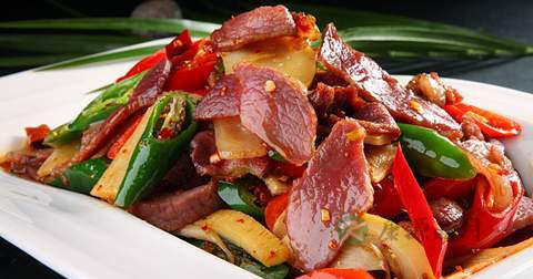 冬笋炒腊肉什么时候放调料