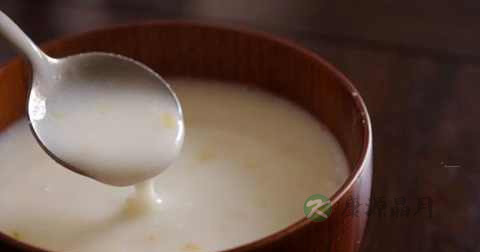 杏仁茶什么时候放调料