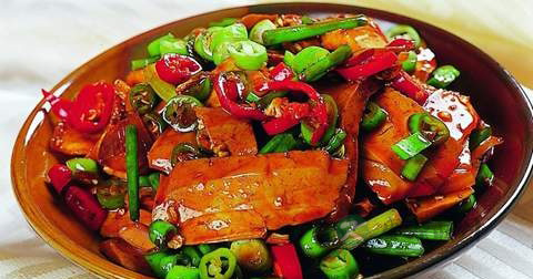 做回锅肉放什么调料