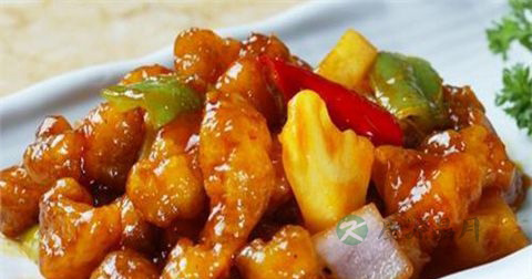 做菠萝鸡块放什么调料