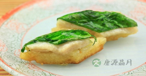 锅贴鱼片什么时候放调料