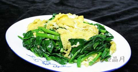 菠菜炒鸡蛋什么时候放调料