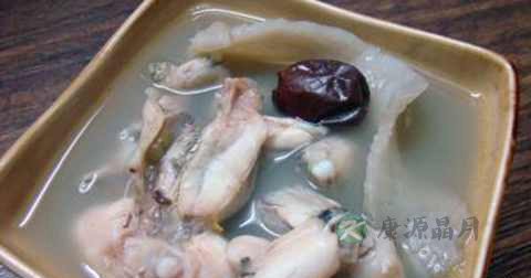 田鸡汤用什么锅