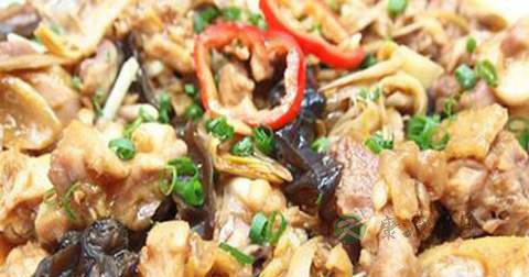 冬菇蒸鸡什么时候放调料