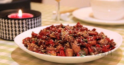 花椒鸡丁什么时候放调料