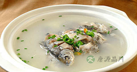 做清炖鲫鱼汤放什么调料