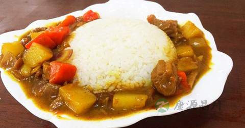 咖喱牛肉饭什么时候放调料