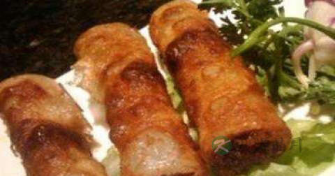 做酥炸牛肉卷放什么调料