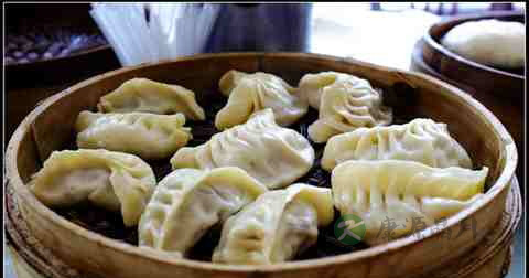 蟹黄蒸饺什么时候放调料