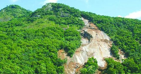 山体滑坡