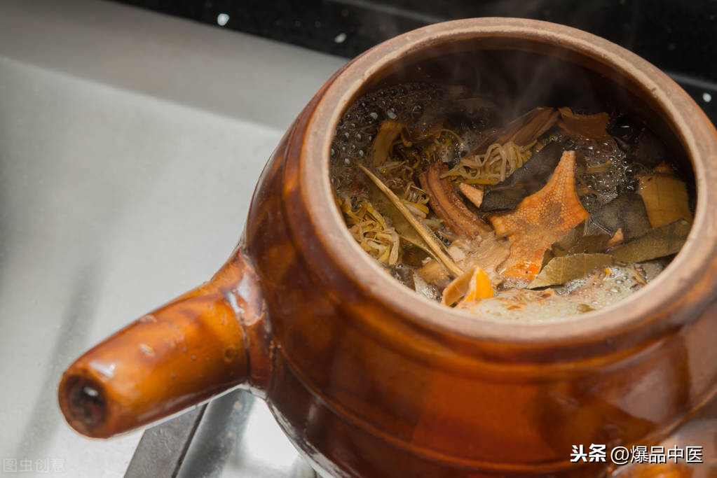 艾灸70症，四季皆常用
