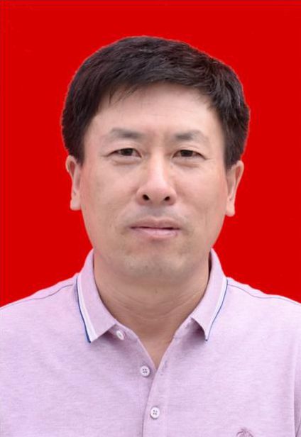 王西秋
